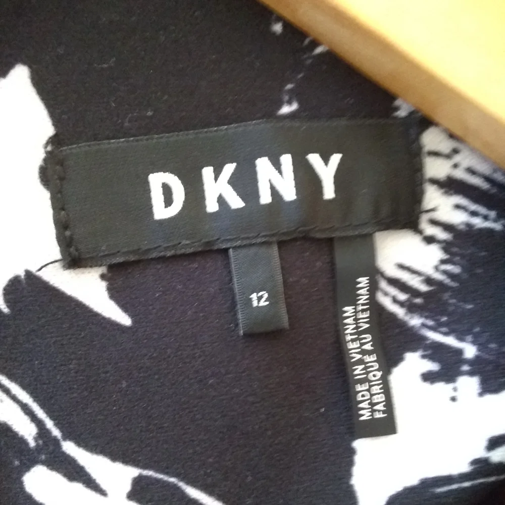 DKNY Dress - Picture 6 of 7